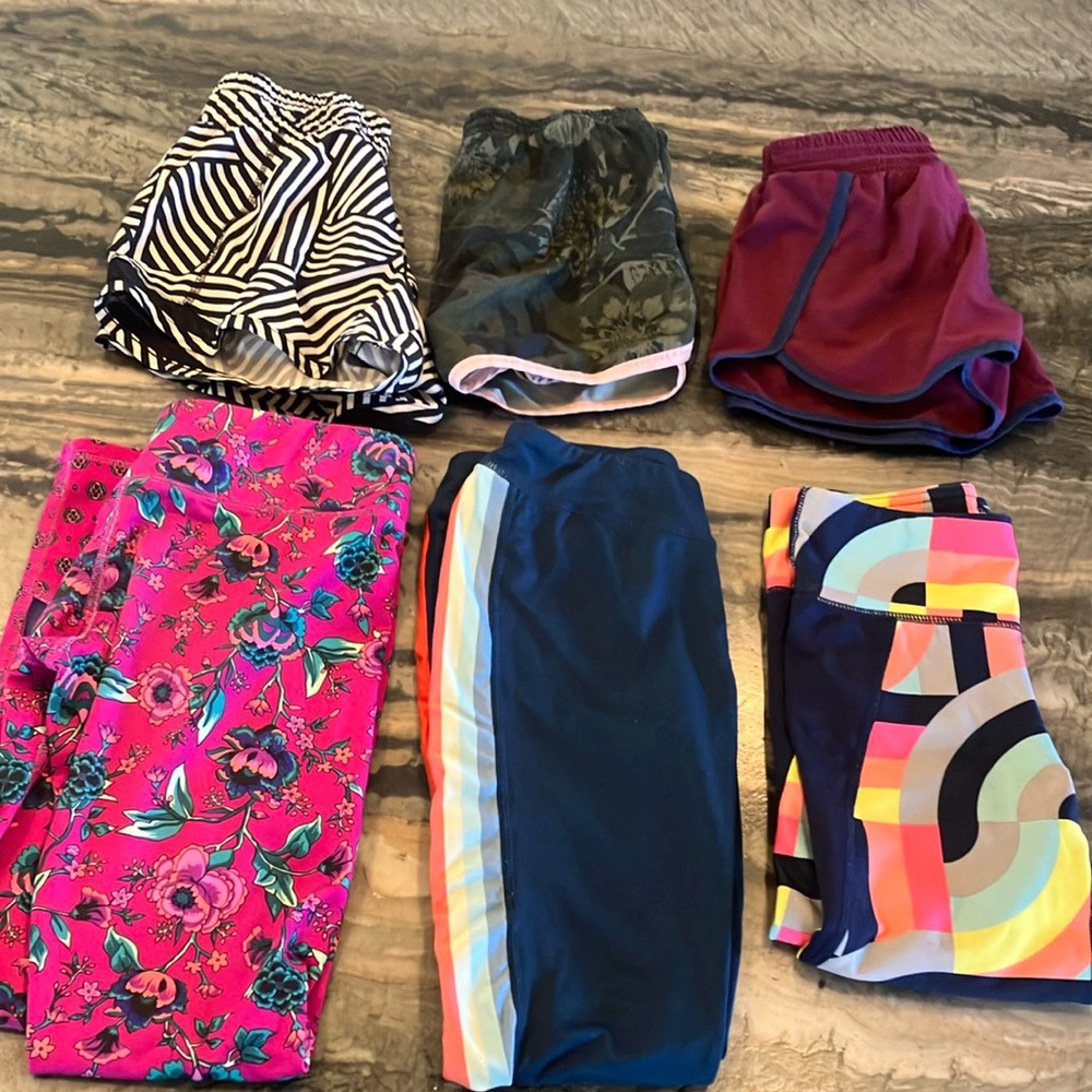 Girl size 8 Activewear bottoms